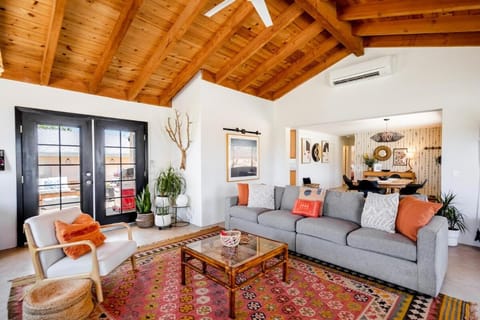 Fortunate Sky Desert Home House in Yucca Valley