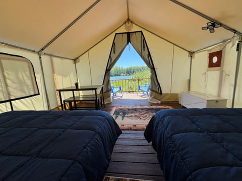 Bed, Natural landscape, View (from property/room), Living room, Photo of the whole room, Seating area, Bedroom, River view