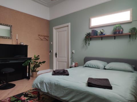 Property building, Bed, Bedroom, towels, wardrobe