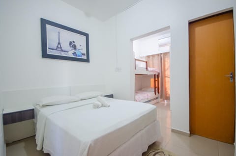 Bed, View (from property/room)