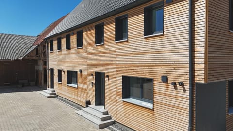 Property building, Day