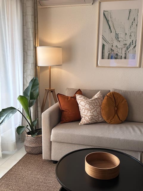 One bedroom suite with sea views Apartment in Roquebrune-Cap-Martin