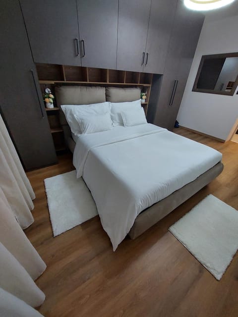 SUNSHINE- 2 minutes walk to Bernina Express Apartment in Province of Brescia