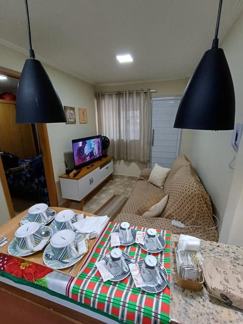 Apartamento tipo casa linda e confortavel na Penha RJ Próximo ao Ciaa Marinha - Cefan - Casa do Marinheiro - Lespan - Ciaga - Advec Apartment in Rio de Janeiro