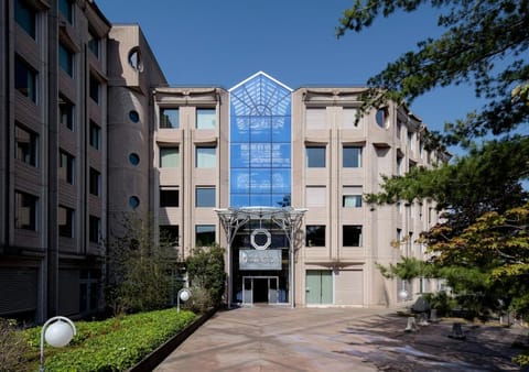 Octagon - Self Check In by Homenhancement Apartment in Canton of Geneva