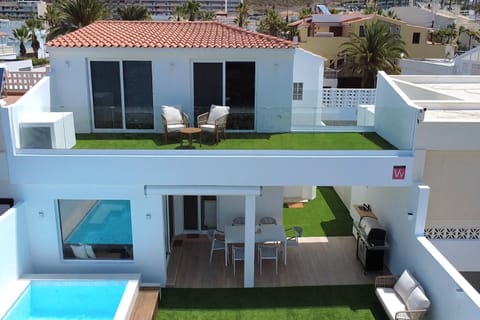 Property building, Patio, View (from property/room), Balcony/Terrace, Pool view, Swimming pool