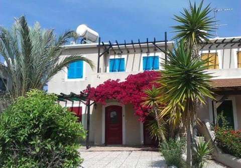 Property building, Garden view