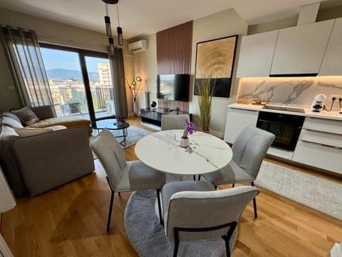Living room, Seating area, Dining area