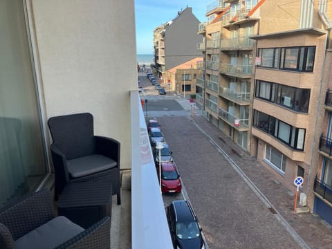 Neighbourhood, View (from property/room), Balcony/Terrace, Balcony/Terrace, Street view, Location