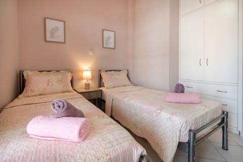 My Sunflower Apartment in Halkidiki