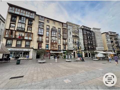 Property building, Location