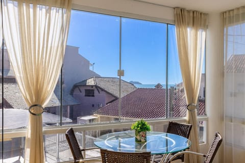 View (from property/room), Dining area