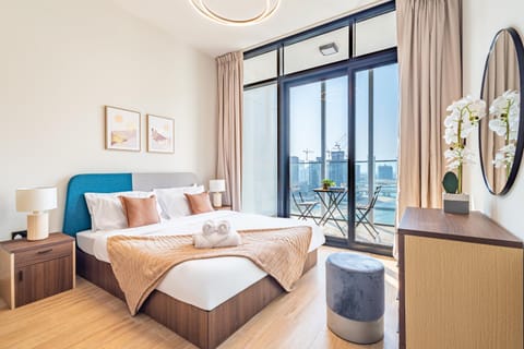 Full Cleveland & Canal View - Perfect Corporate Stay - 5 min walk from ADGM and Galleria - Big Balcony - Upgraded Apartment in Abu Dhabi