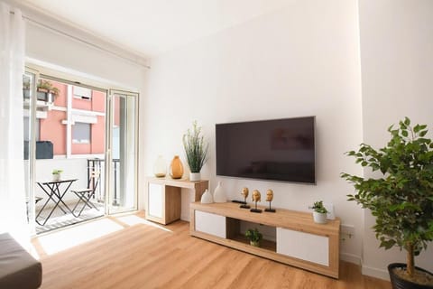 Communal lounge/ TV room, Living room, Seating area