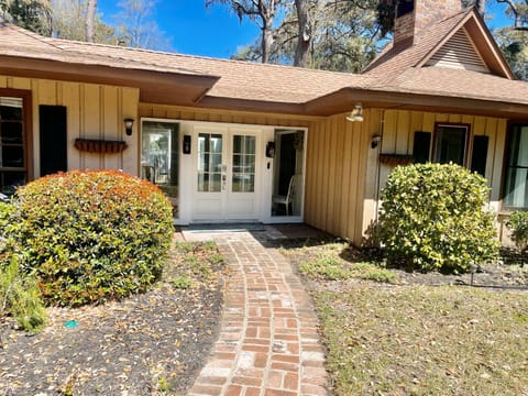 1 Block to Ocean Fun House in North Forest Beach