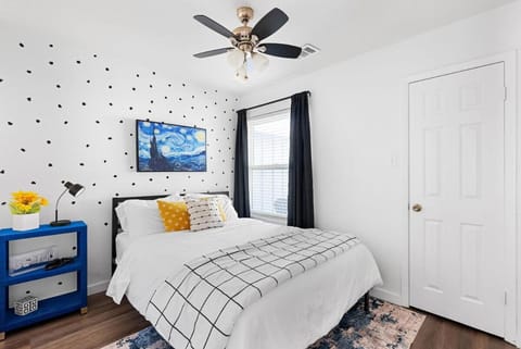 Cedar Park 4BR HotTub PingPong House in Cedar Park