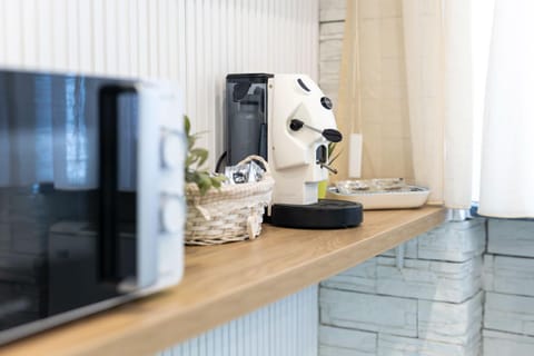 TV and multimedia, Kitchen or kitchenette