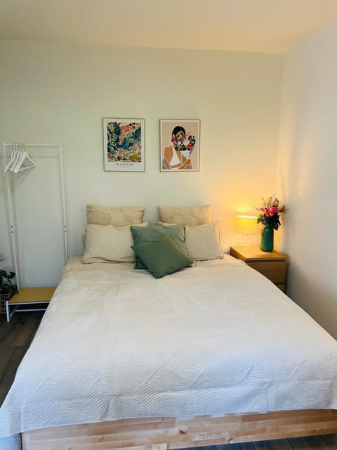 Modern Loft Basel Airport ArtBasel Apartment in Saint-Louis