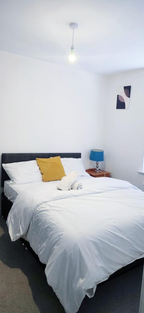 Lovely accomodation with free parking & WiFi Vacation rental in Hull