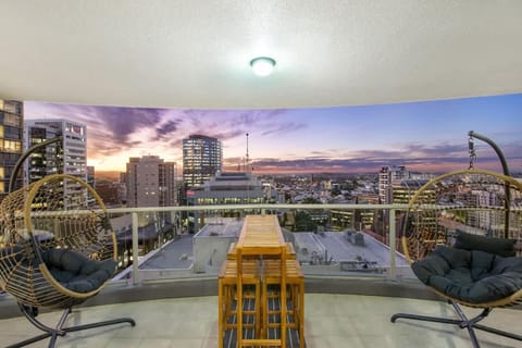 Natural landscape, View (from property/room), Balcony/Terrace, Mountain view