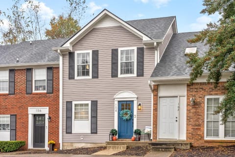 Emerald Horizon 104 Azalea Ct House in Clarksville