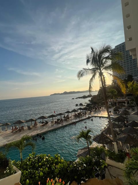 Suite con acceso a playa y vista espectacular Apartment hotel in Acapulco