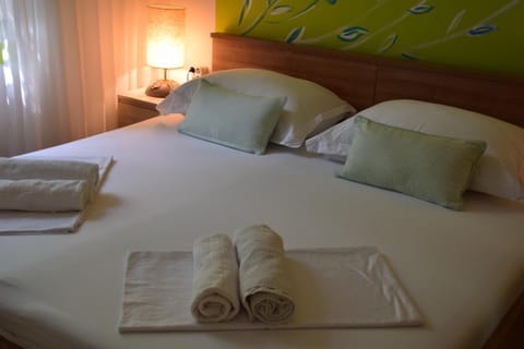 Apartman Bugevila Apartment in Trogir