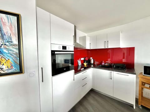 Étel - Appartement 3 pièces lumineux avec balcon et parking privé - FR-1-479-232 Apartment in Étel