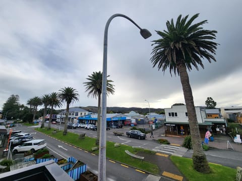 City view, Street view