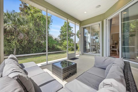 Private Beach & Community Pool House in Miramar Beach