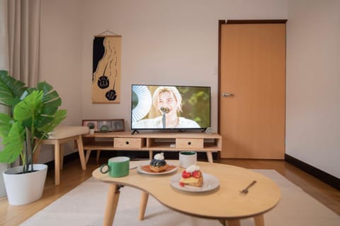 Communal lounge/ TV room, Evening entertainment