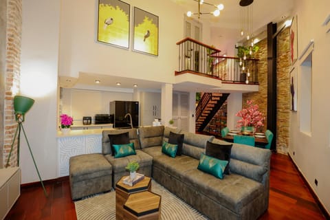 Living room, Dining area, kitchen