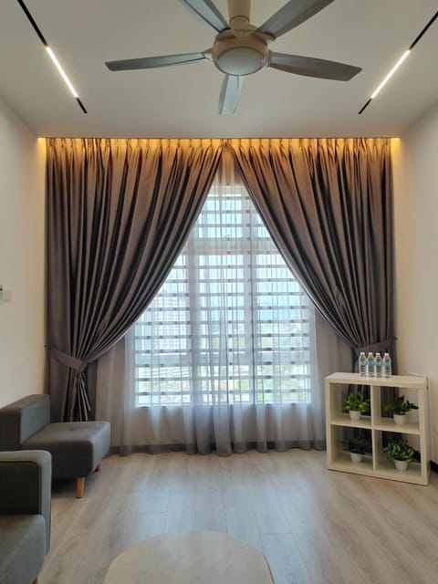Property building, Living room, Seating area, Drinks, air conditioner, air conditioner