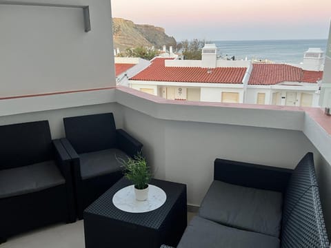 Natural landscape, View (from property/room), Balcony/Terrace, Mountain view, Sea view