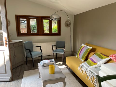 Maison Revenu Nature lodge in Bourgogne-Franche-Comté