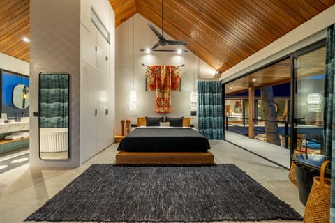 The Riverfront 5BR Luxury Villa Near the Beach Villa in North Kuta