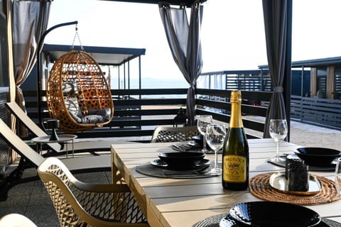 Property building, Patio, Day, View (from property/room), Balcony/Terrace, Seating area