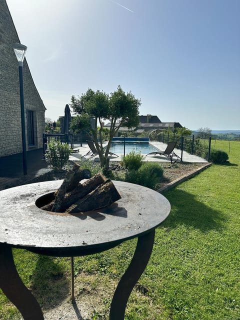 Natural landscape, Garden, Garden view, Pool view, Swimming pool