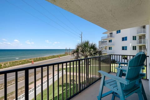 Natural landscape, View (from property/room), Balcony/Terrace, Beach, Sea view