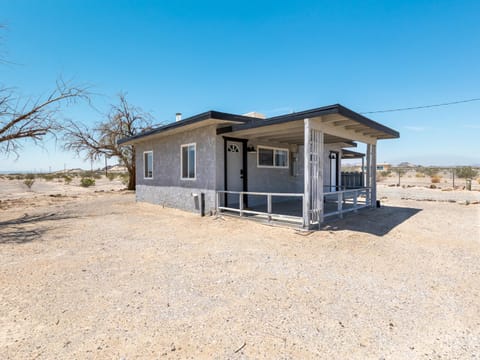 Property building, Day, Natural landscape