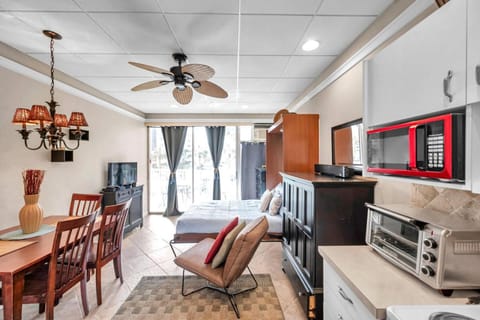 Belleview Gulf Condo 381 House in Redington Shores