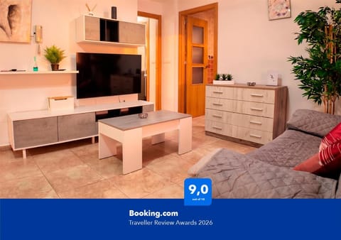 Kitchen or kitchenette, Living room, Seating area