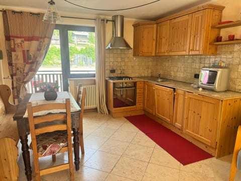 We are 4810 Chalet Le Piolet Apartment in Courmayeur