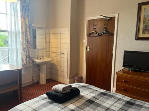 Hylands Hotel Family Room with Free Parking Hotel in Nottingham