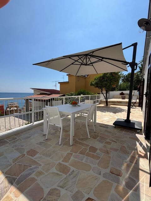 Balcony/Terrace, Dining area, Sea view