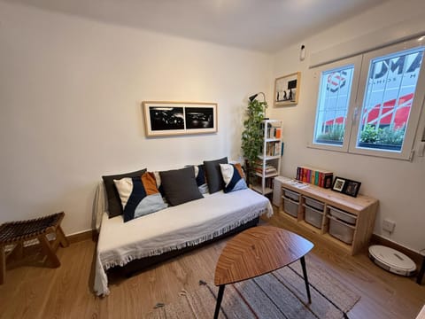 TV and multimedia, Living room, Photo of the whole room