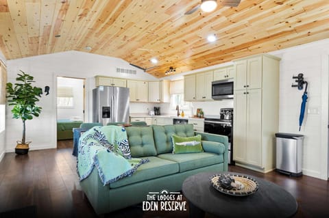 The Lodges at Eden Reserve - Cabin Loop - Near Ark Cabin in Williamstown