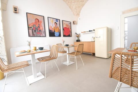 Communal lounge/ TV room, Lounge or bar, Dining area