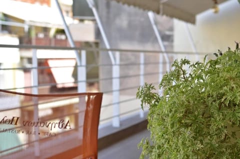 Property building, Balcony/Terrace, Balcony/Terrace