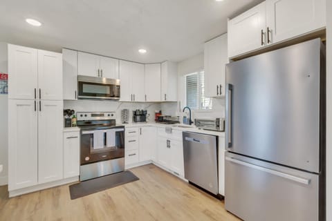 Vacation Launch Pad - Great for Groups House in Arvada